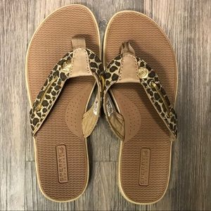 Sperry Leopard Flip Flops Size 6.5